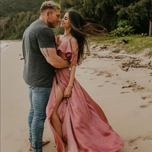 Beautiful pink Lulus dress